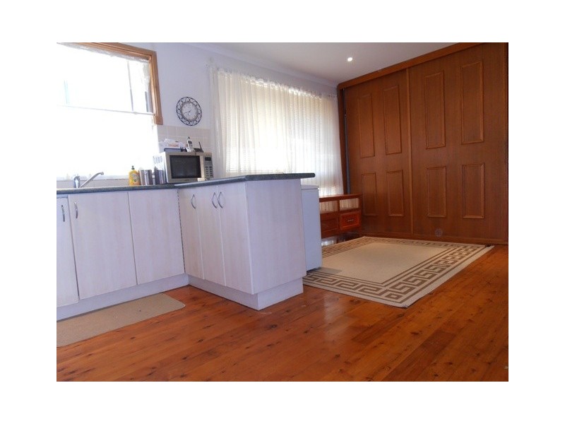 7 Lotus Place, Macquarie Fields NSW 2564