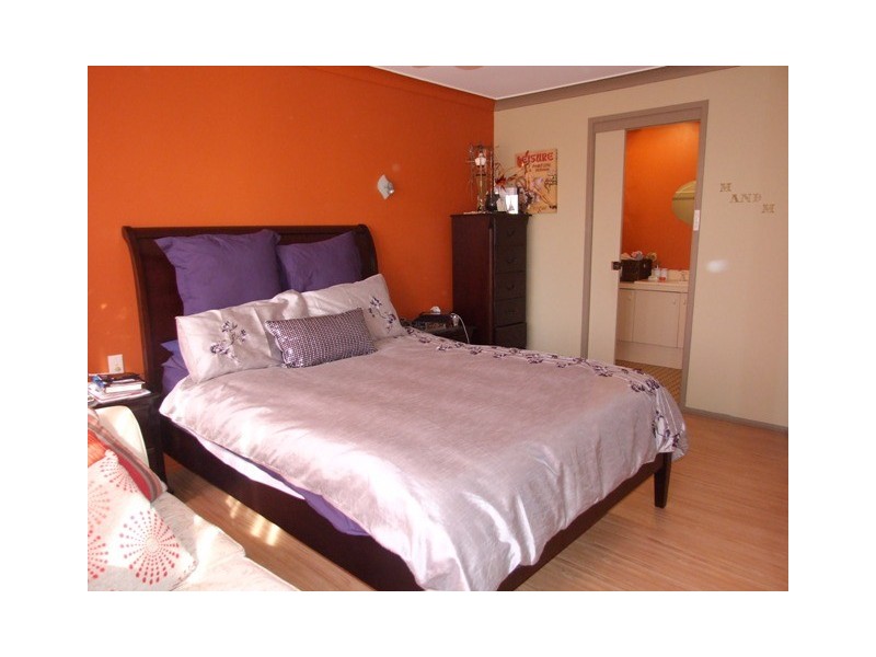 22 Nelson Street, Minto NSW 2566