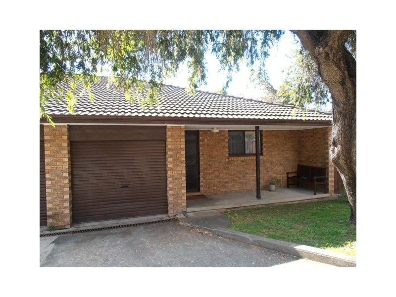4/132 Cumberland Road, Ingleburn NSW 2565