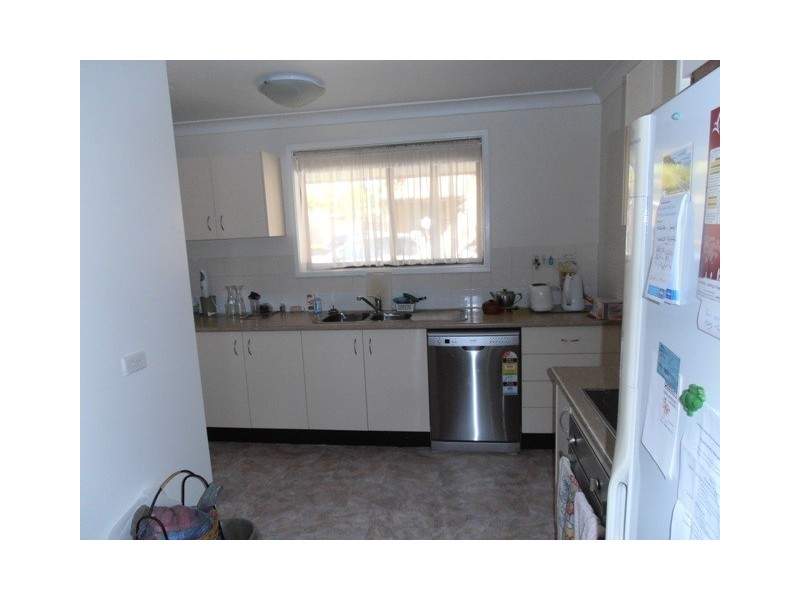 4/132 Cumberland Road, Ingleburn NSW 2565