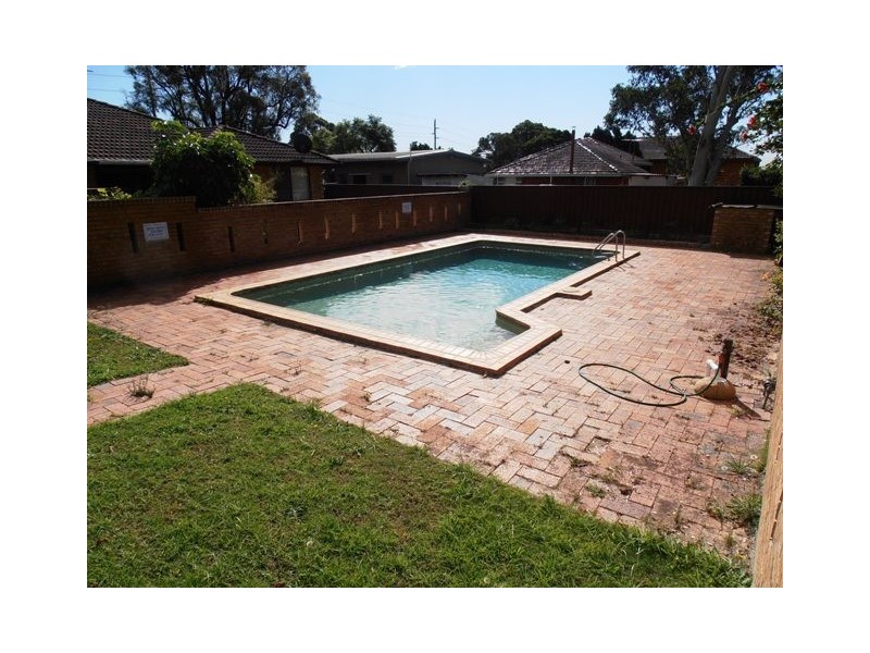4/132 Cumberland Road, Ingleburn NSW 2565