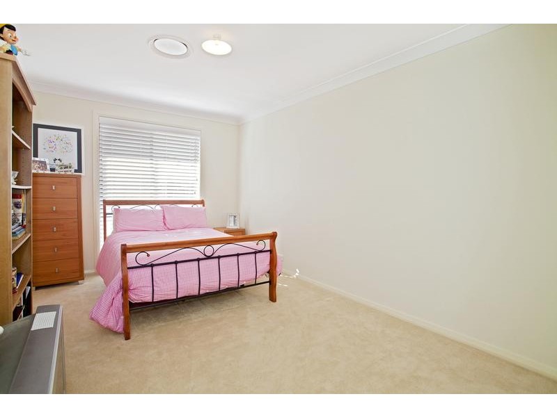 9 Northhampton Avenue, Glenfield NSW 2167