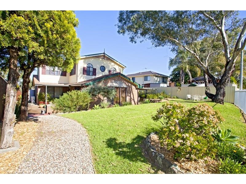 43 Fluorite Place, Eagle Vale NSW 2558