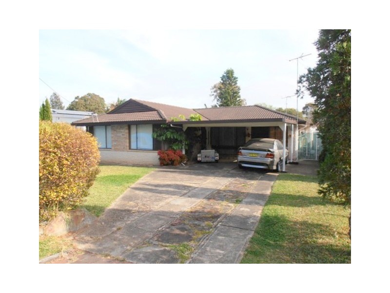 79 Kent Street, Minto NSW 2566