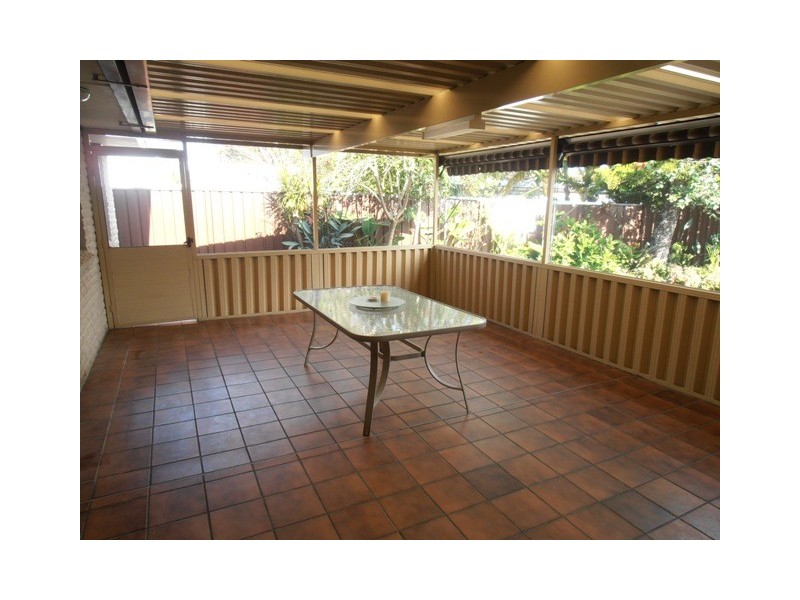 79 Kent Street, Minto NSW 2566