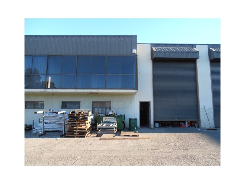 2/11 Kerr Rd, Ingleburn NSW 2565