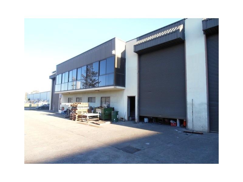 2/11 Kerr Rd, Ingleburn NSW 2565