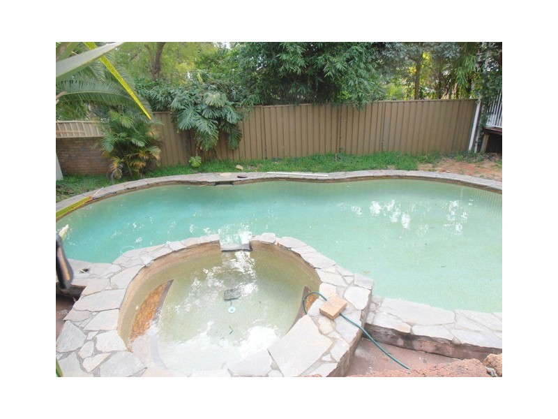 9 Myra Place, Ingleburn NSW 2565