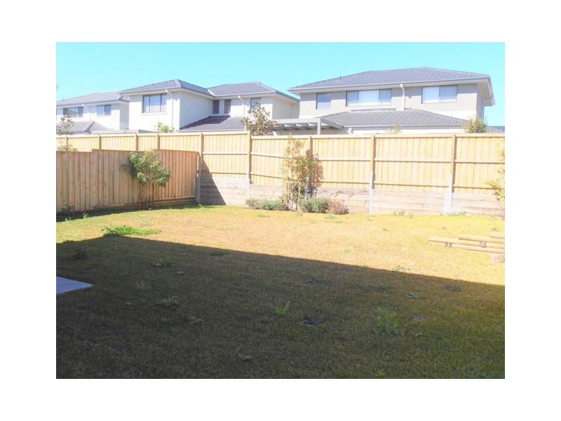 2 Brothers Lane, Glenfield NSW 2167