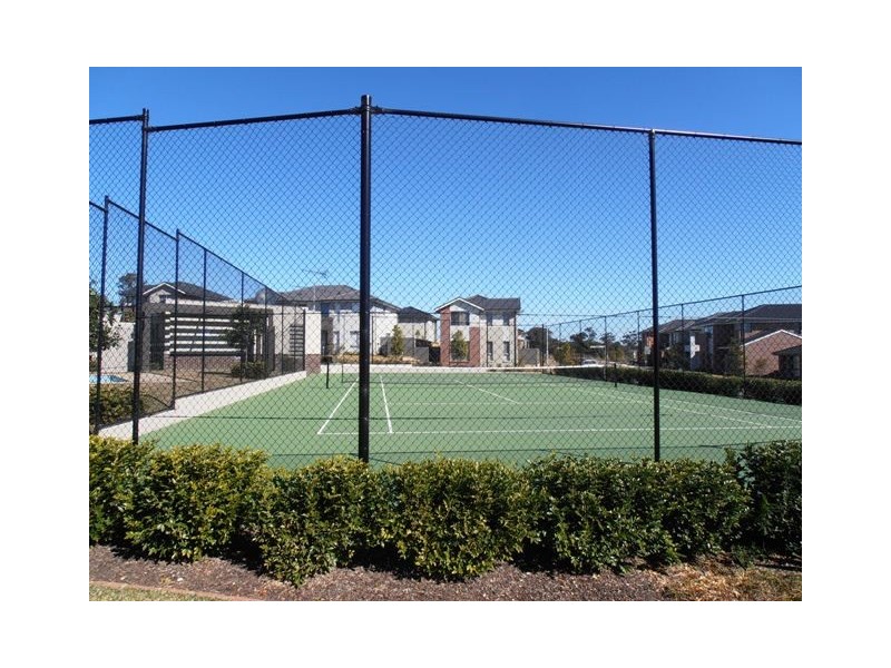 2 Brothers Lane, Glenfield NSW 2167