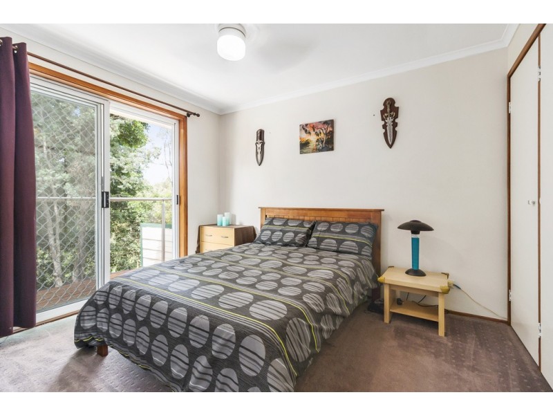 6 Enid Place, Ingleburn NSW 2565