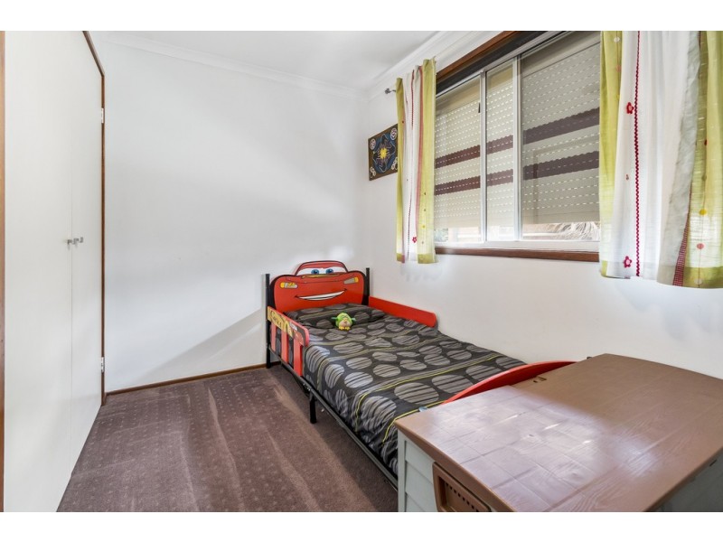 6 Enid Place, Ingleburn NSW 2565