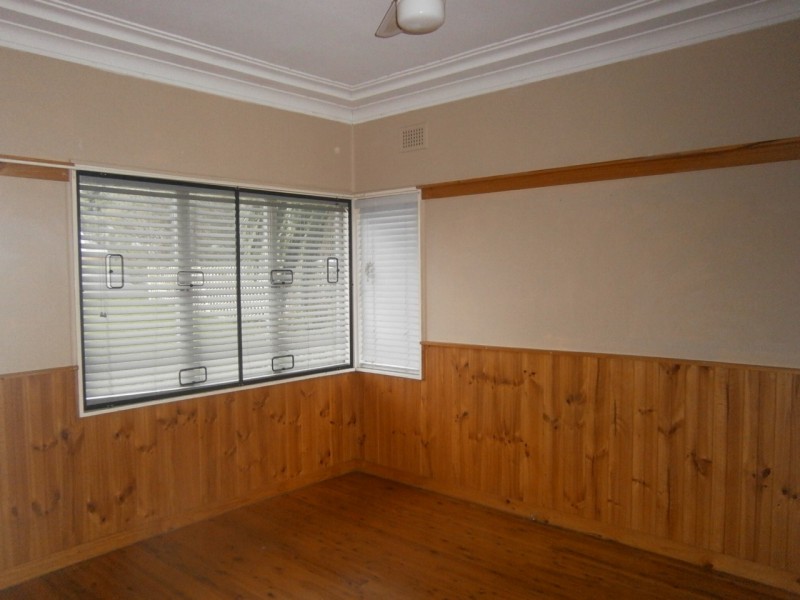 63 Hoddle Avenue, Bradbury NSW 2560