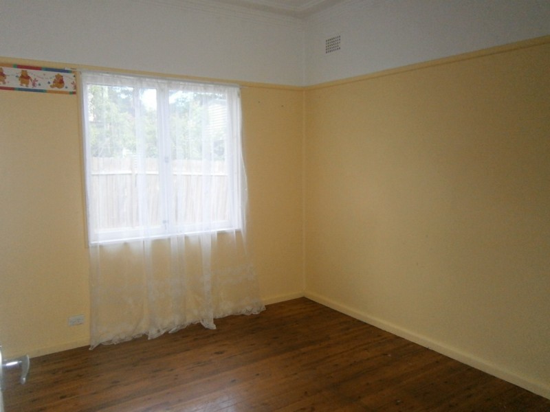 63 Hoddle Avenue, Bradbury NSW 2560