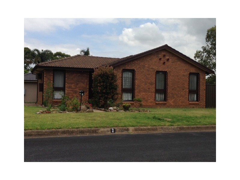 2 Allen Place, Minto NSW 2566
