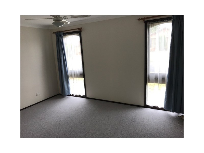2 Allen Place, Minto NSW 2566