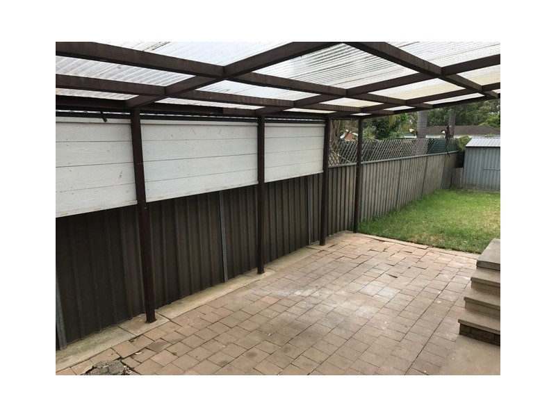 2 Allen Place, Minto NSW 2566