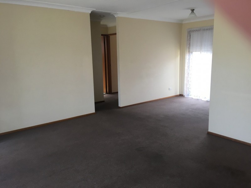 1/100 Oxford Road, Ingleburn NSW 2565