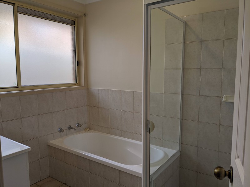 1/9 Saywell Road, Macquarie Fields NSW 2564