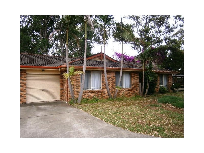 2/23 Fourth Avenue, Macquarie Fields NSW 2564