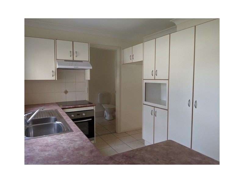 2/172 Cumberland Road, Ingleburn NSW 2565