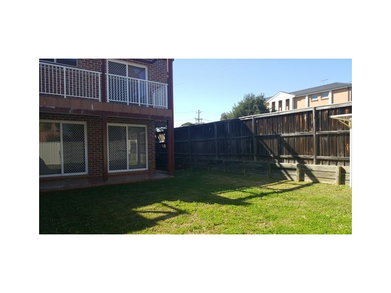 67 Oxford Road, Ingleburn NSW 2565