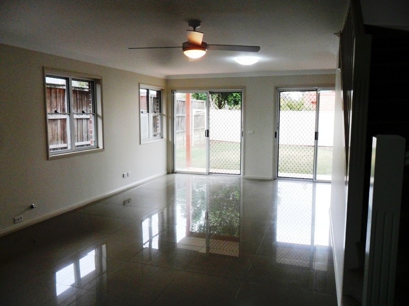 67 Oxford Road, Ingleburn NSW 2565