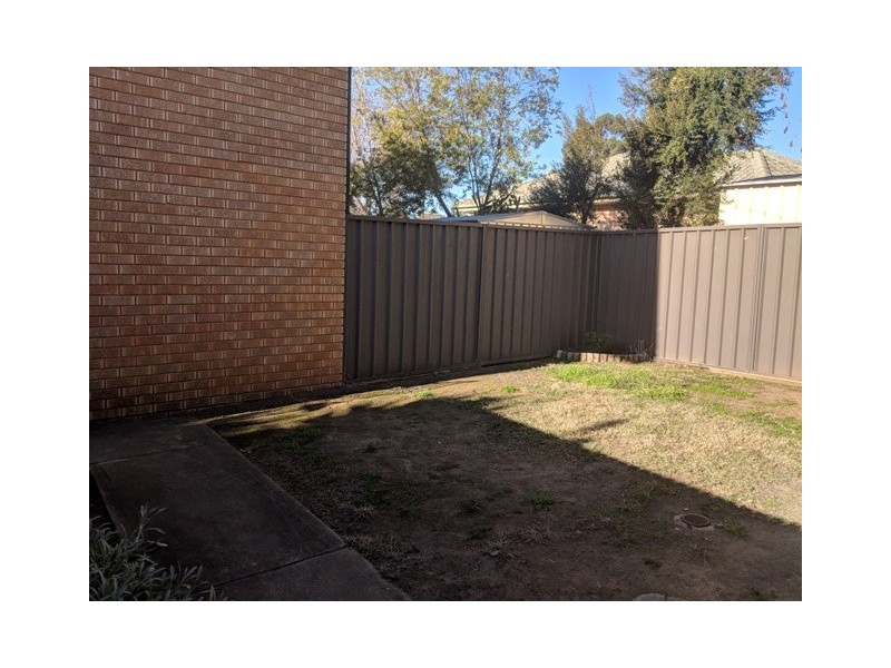 7/11 Kings Road, Ingleburn NSW 2565