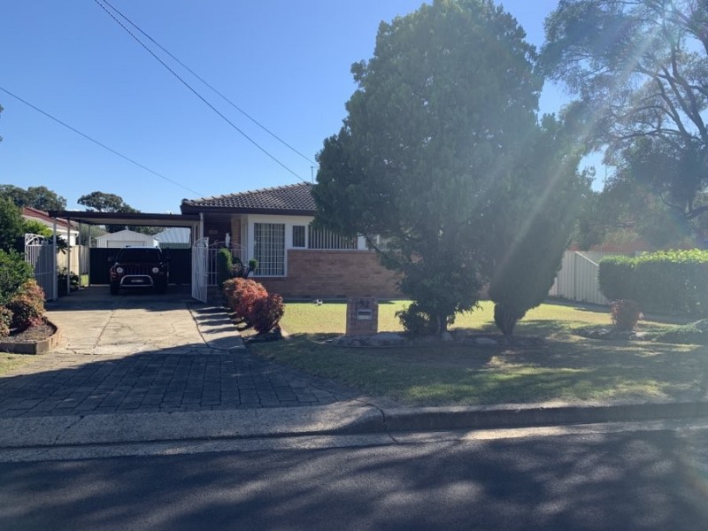 32 Palmer St, Ingleburn NSW 2565
