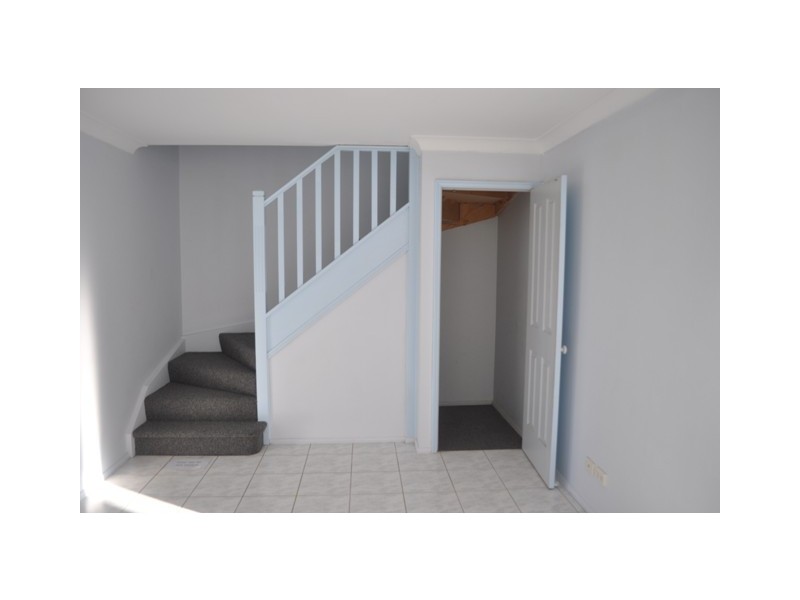 3/14 Westringia Place, Macquarie Fields NSW 2564