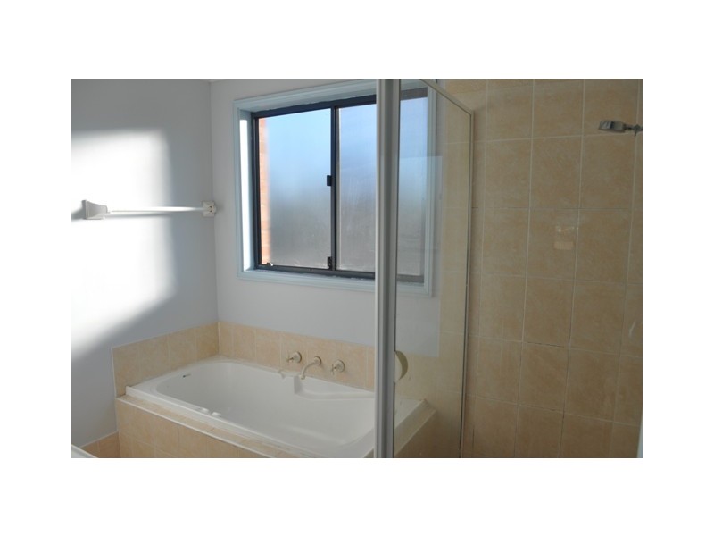 3/14 Westringia Place, Macquarie Fields NSW 2564