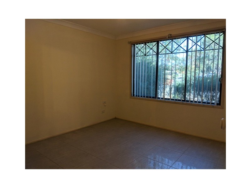 26 Styles Crescent, Minto NSW 2566