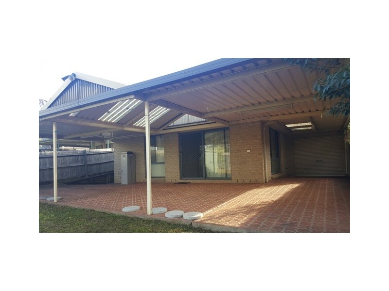 26 Styles Crescent, Minto NSW 2566