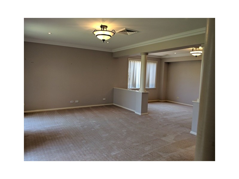 18 Homestead Circuit, Macquarie Links NSW 2565