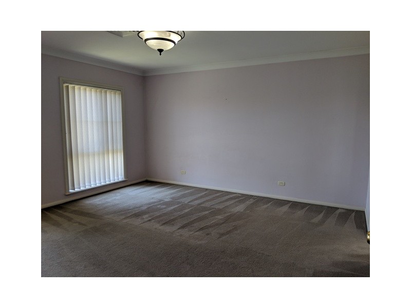 18 Homestead Circuit, Macquarie Links NSW 2565