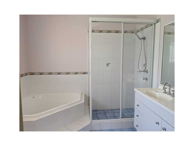 18 Homestead Circuit, Macquarie Links NSW 2565