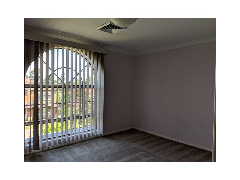 18 Homestead Circuit, Macquarie Links NSW 2565