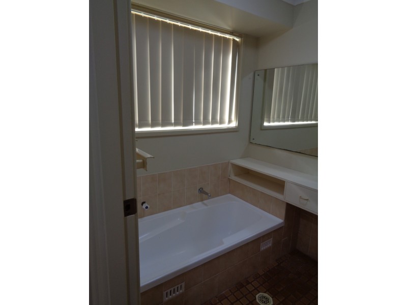 22 Cranberry Street, Macquarie Fields NSW 2564