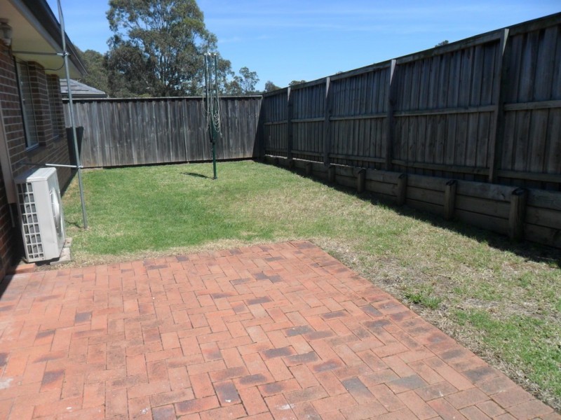 16 St Luke Place, Blair Athol NSW 2560