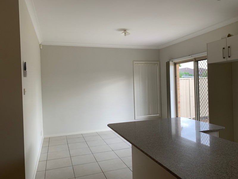 1/57 Edgar Street, Macquarie Fields NSW 2564