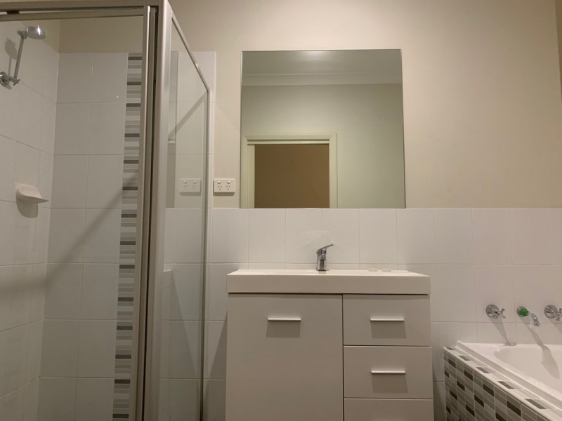 1/57 Edgar Street, Macquarie Fields NSW 2564