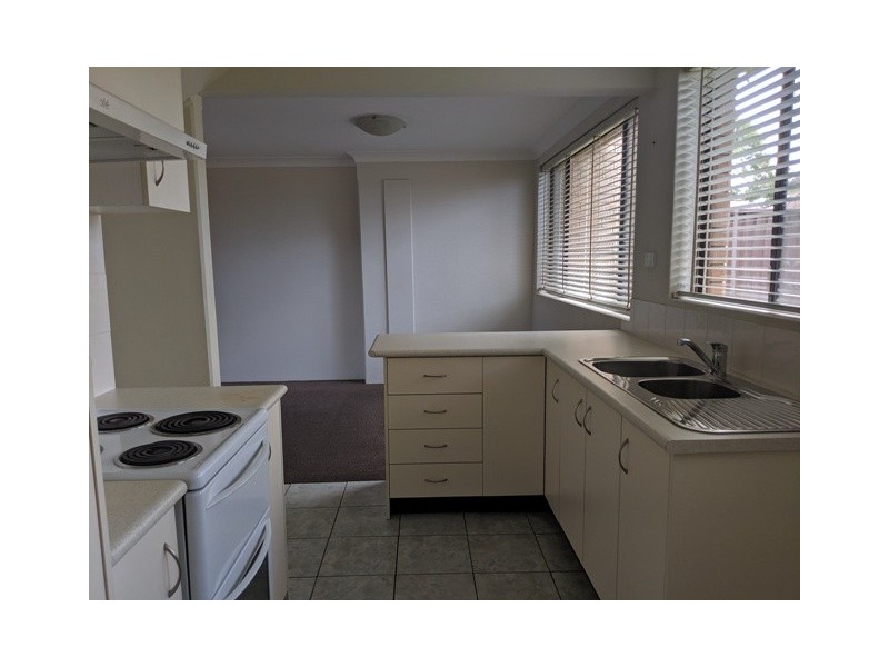 2/41 Currawong Street, Ingleburn NSW 2565