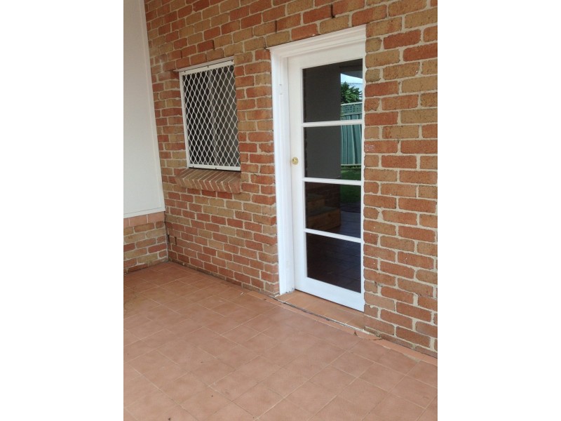 135 Evelyn Street, Macquarie Fields NSW 2564