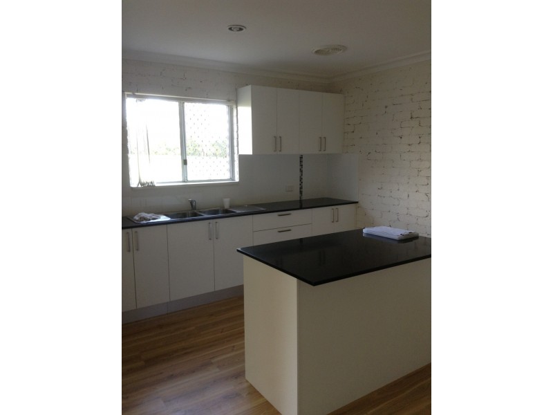 135 Evelyn Street, Macquarie Fields NSW 2564