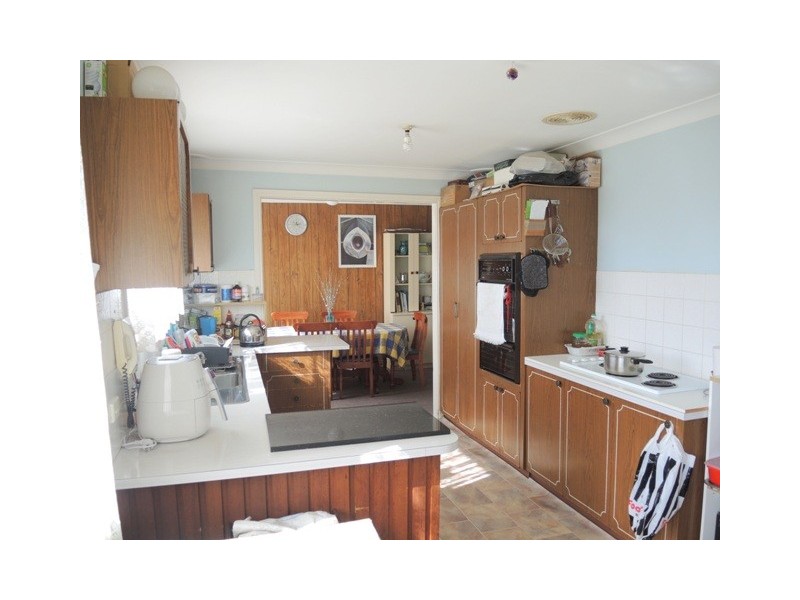 2 Birdsville Crescent, Leumeah NSW 2560