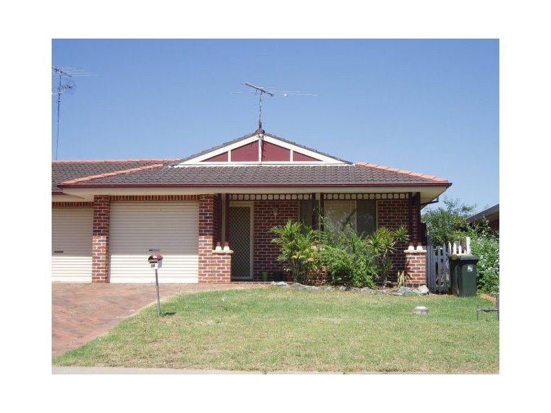 5B Azalea Place, Macquarie Fields NSW 2564