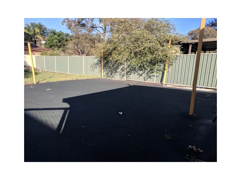 8 Cambridge Street, Ingleburn NSW 2565