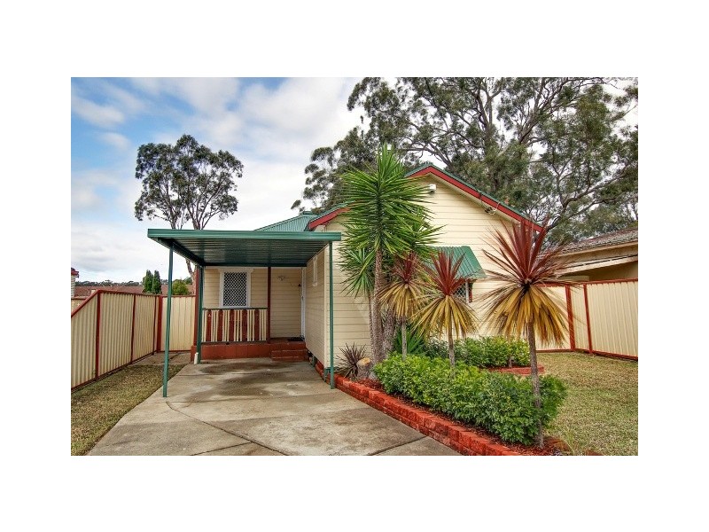1/7 Redfern Street, Ingleburn NSW 2565