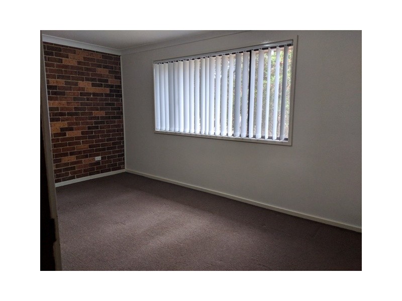 12/6 Jacquinot Place, Glenfield NSW 2167