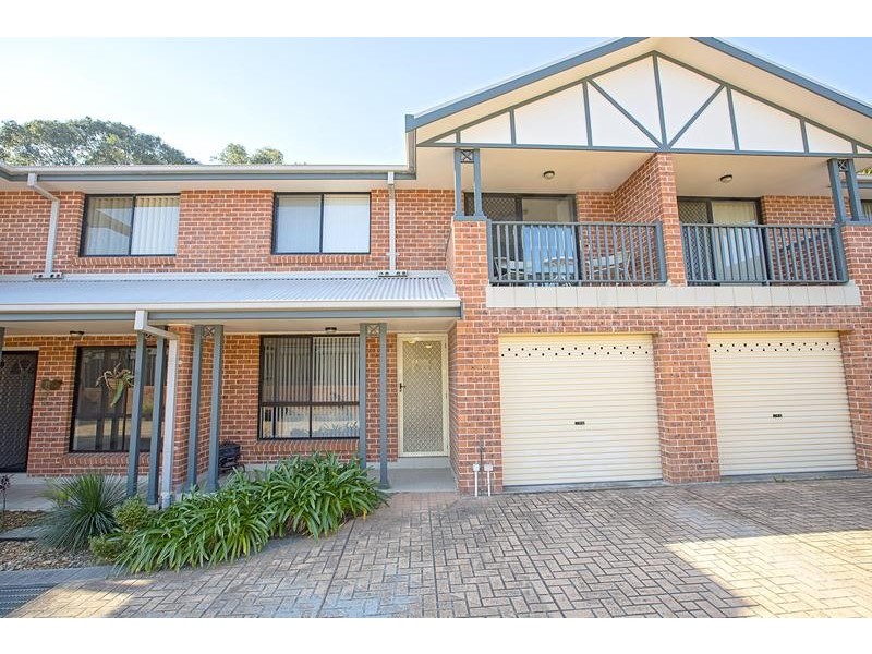 9/14 Mary Street, Macquarie Fields NSW 2564
